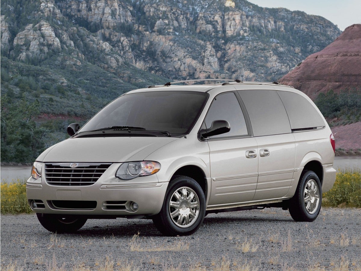 2007 Chrysler Town & Country Base