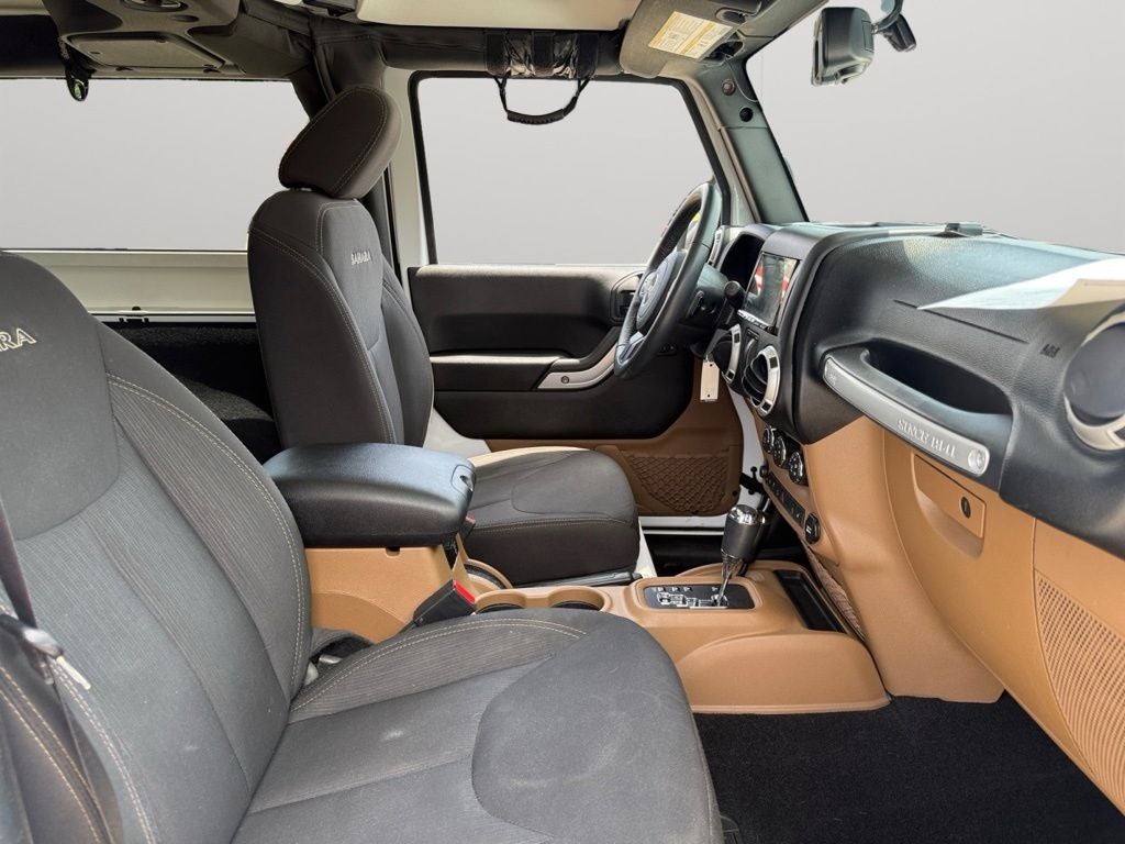 2017 Jeep Wrangler Sahara 4x4