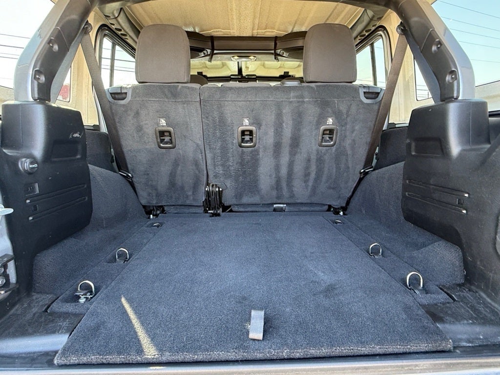 2020 Jeep Wrangler Unlimited Willys 4X4