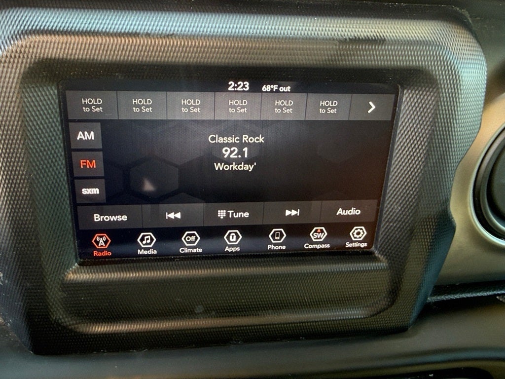 2020 Jeep Wrangler Unlimited Willys 4X4