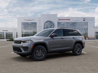 2027 Jeep Grand Cherokee GRAND CHEROKEE LAREDO X 4X4