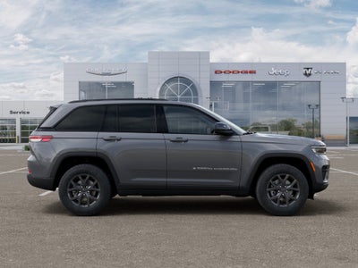 2027 Jeep Grand Cherokee GRAND CHEROKEE LAREDO X 4X4