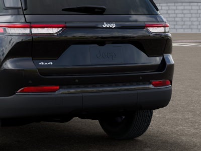 2027 Jeep Grand Cherokee GRAND CHEROKEE LAREDO X 4X4