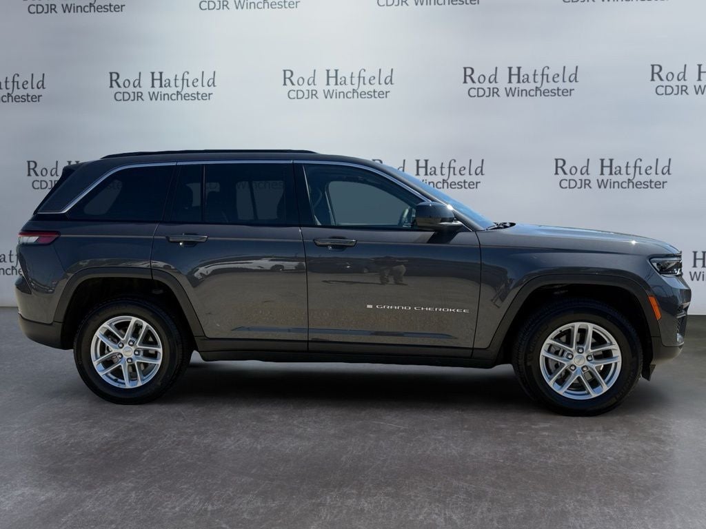 2025 Jeep Grand Cherokee Laredo X 4x4