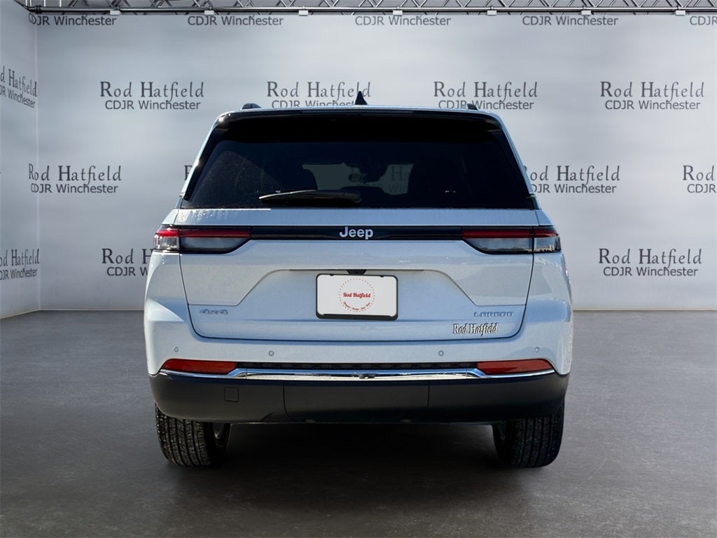 2025 Jeep Grand Cherokee GRAND CHEROKEE LAREDO X 4X4