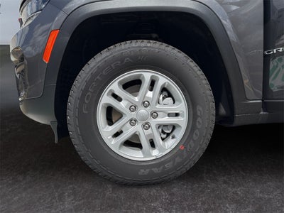 2025 Jeep Grand Cherokee GRAND CHEROKEE LAREDO 4X4