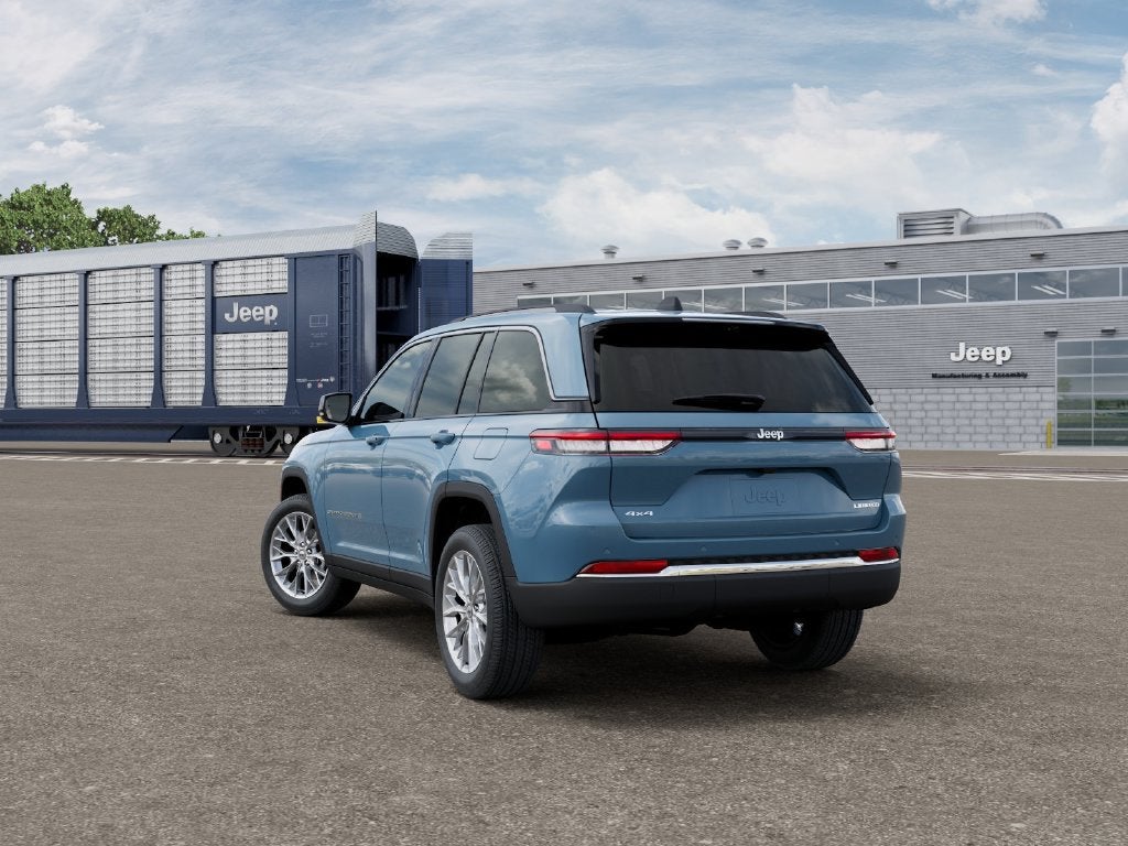 2027 Jeep Grand Cherokee GRAND CHEROKEE LIMITED 4X4