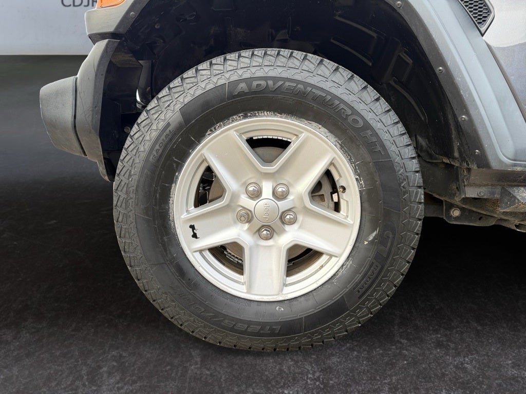 2020 Jeep Gladiator Sport S 4X4