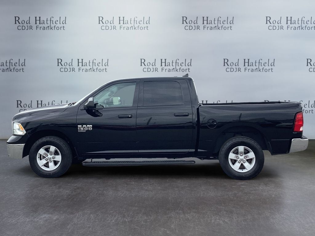 2023 RAM 1500 Classic SLT Crew Cab 4x4 5'7' Box