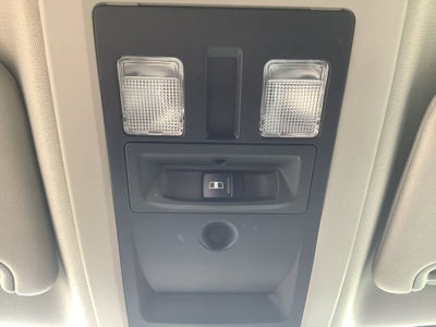 2023 RAM 1500 Classic SLT Crew Cab 4x4 5'7' Box