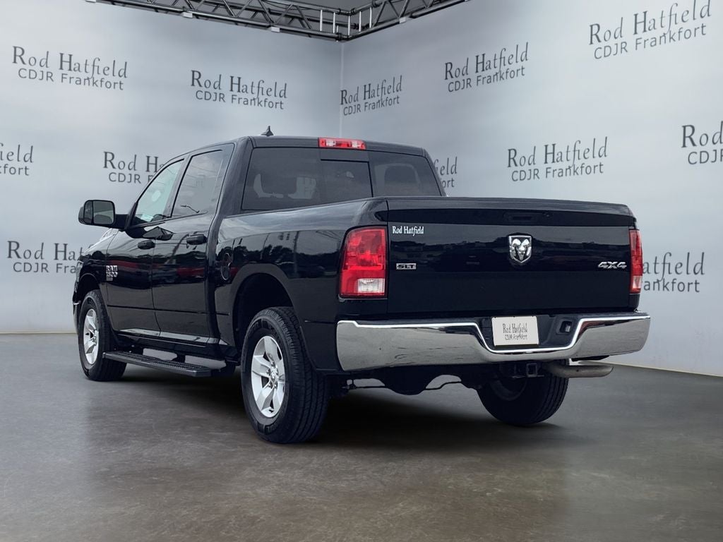 2023 RAM 1500 Classic SLT Crew Cab 4x4 5'7' Box