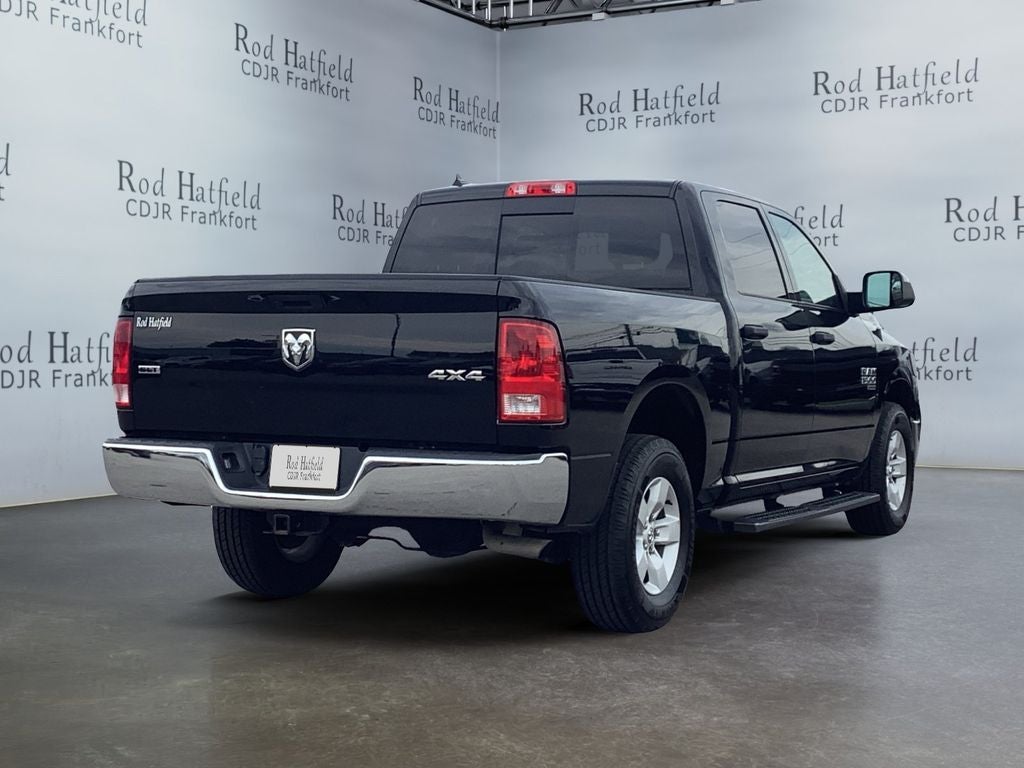 2023 RAM 1500 Classic SLT Crew Cab 4x4 5'7' Box