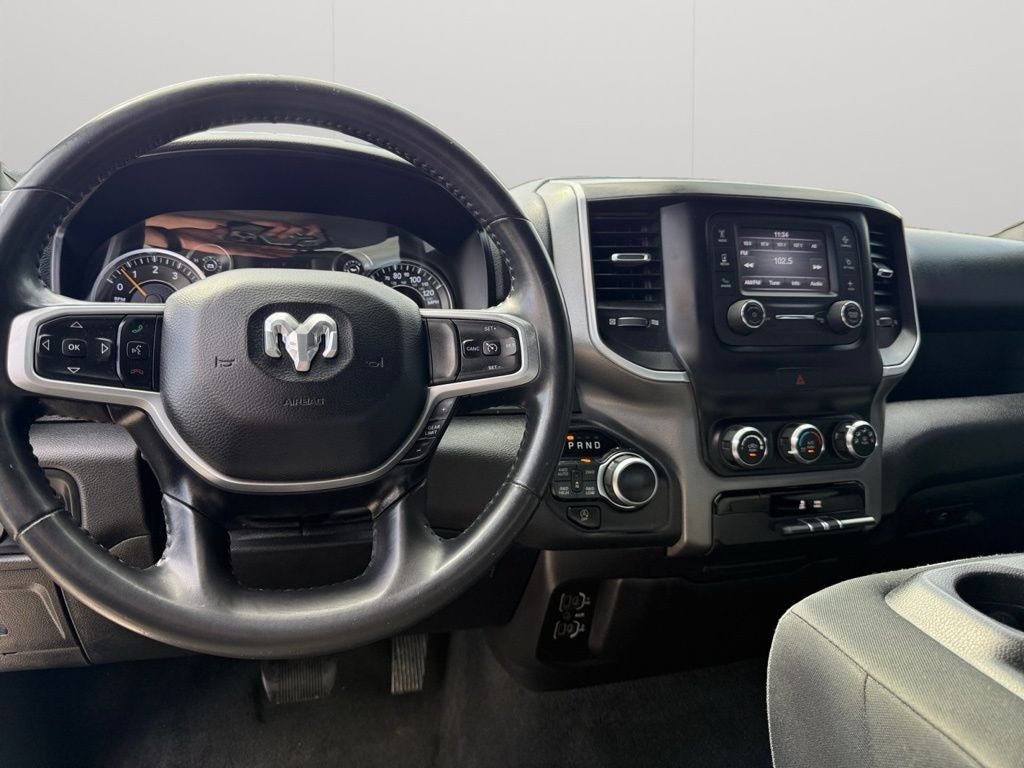 2021 RAM 1500 Big Horn Quad Cab 4x4 6'4' Box