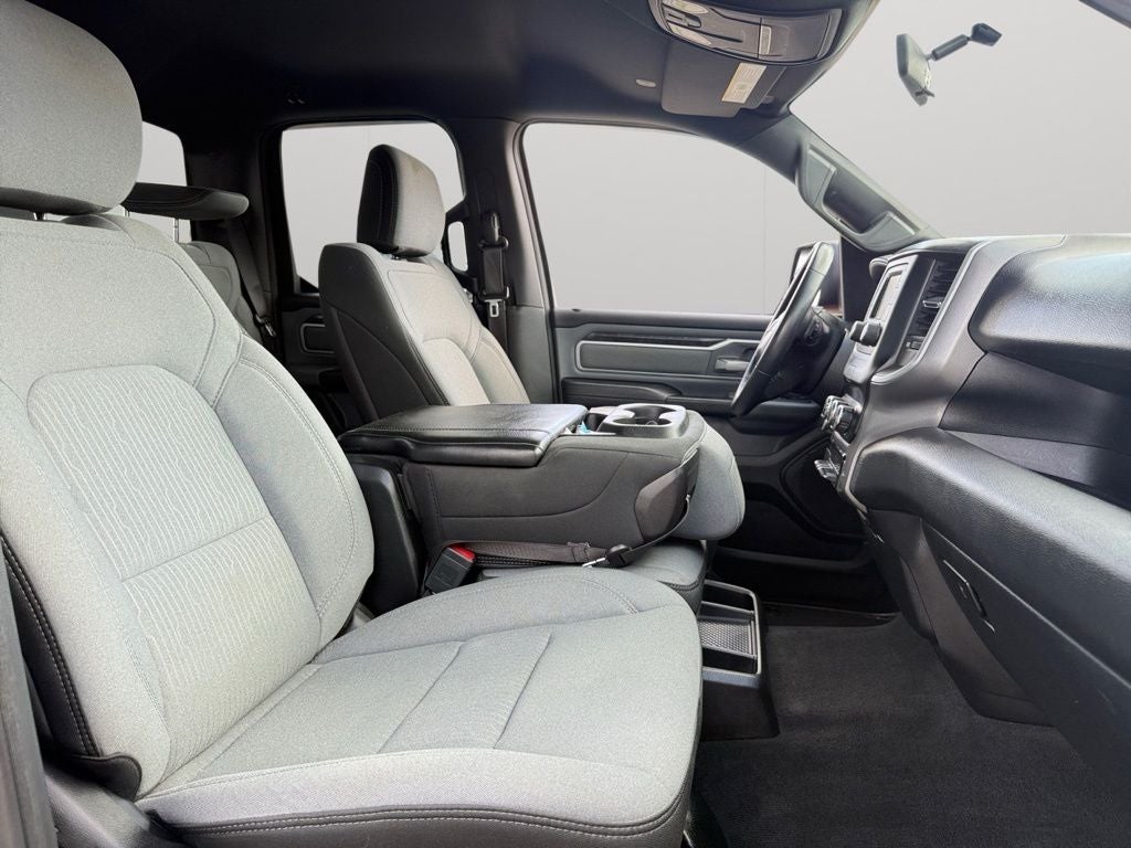 2021 RAM 1500 Big Horn Quad Cab 4x4 6'4' Box