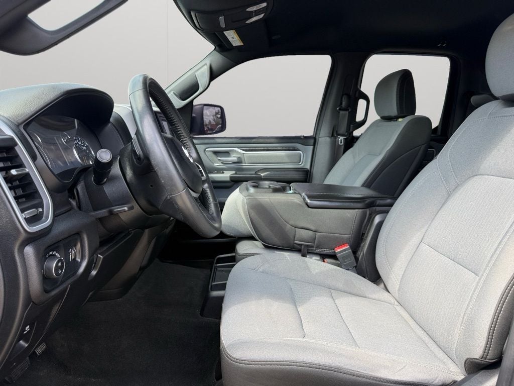 2021 RAM 1500 Big Horn Quad Cab 4x4 6'4' Box