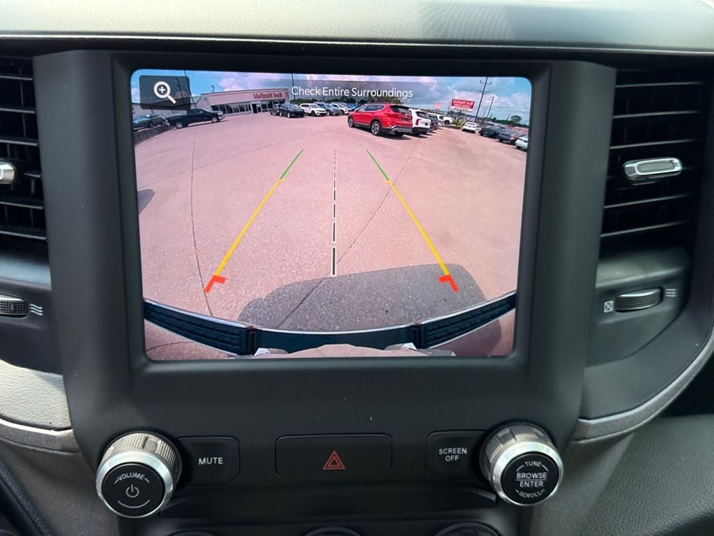 2024 RAM 1500 Tradesman Quad Cab 4x4 6'4' Box