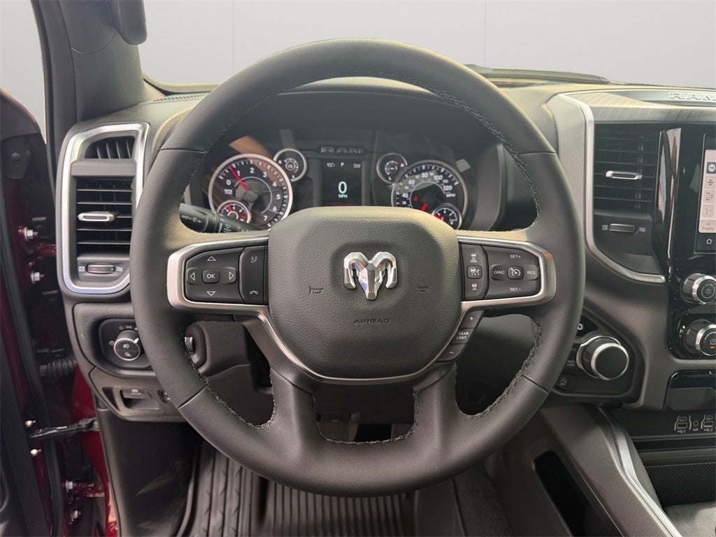 2025 RAM Ram 1500 RAM 1500 BIG HORN CREW CAB 4X4 5'7' BOX