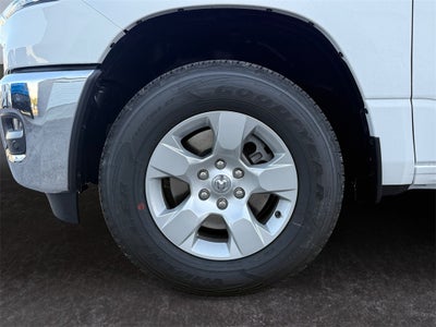 2025 RAM Ram 1500 RAM 1500 LONE STAR CREW CAB 4X4 5'7' BOX