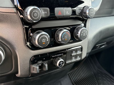 2025 RAM Ram 1500 RAM 1500 TRADESMAN CREW CAB 4X4 5'7' BOX