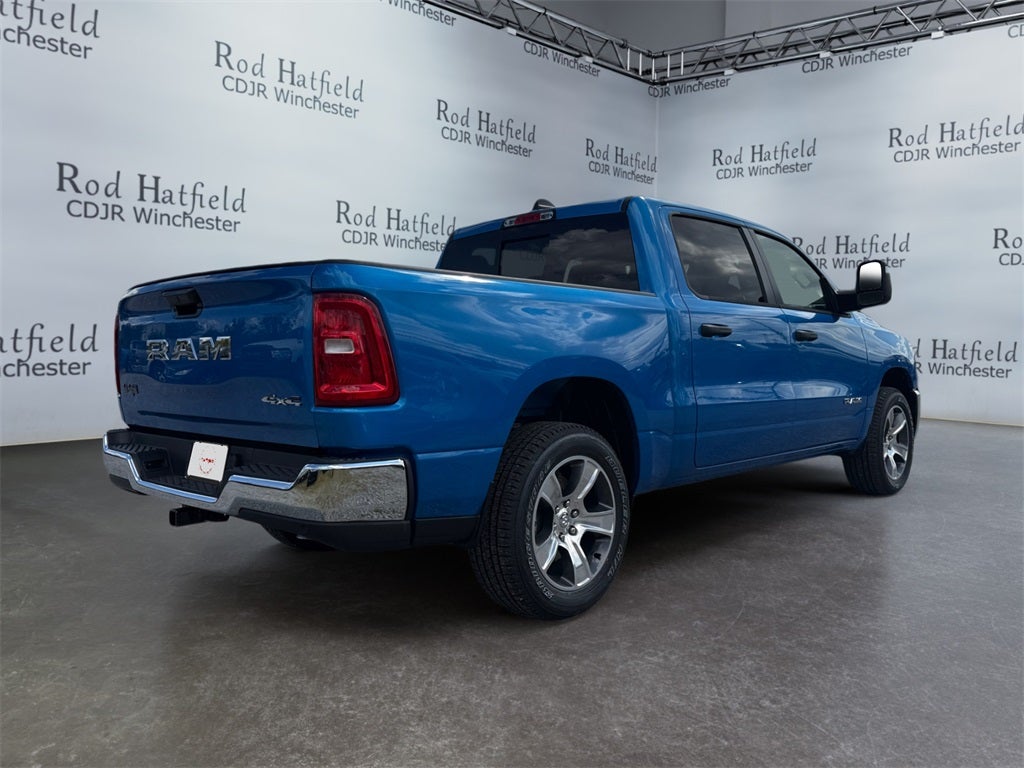 2025 RAM Ram 1500 RAM 1500 TRADESMAN CREW CAB 4X4 5'7' BOX