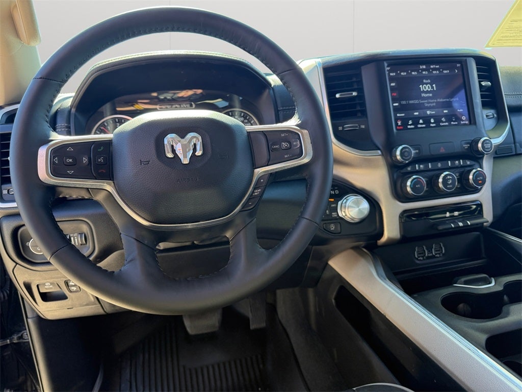 2019 RAM 1500 Laramie Crew Cab 4x4 5'7' Box