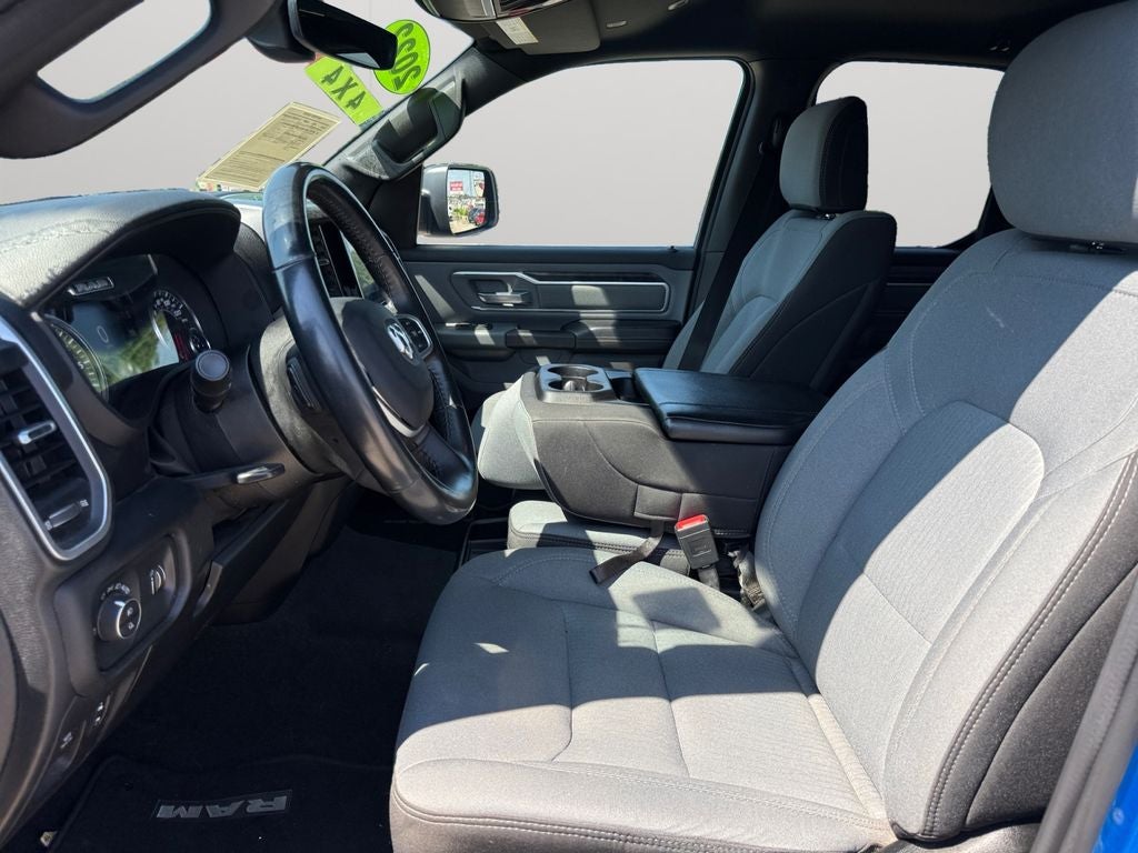 2022 RAM 1500 Big Horn Quad Cab 4x4 6'4' Box