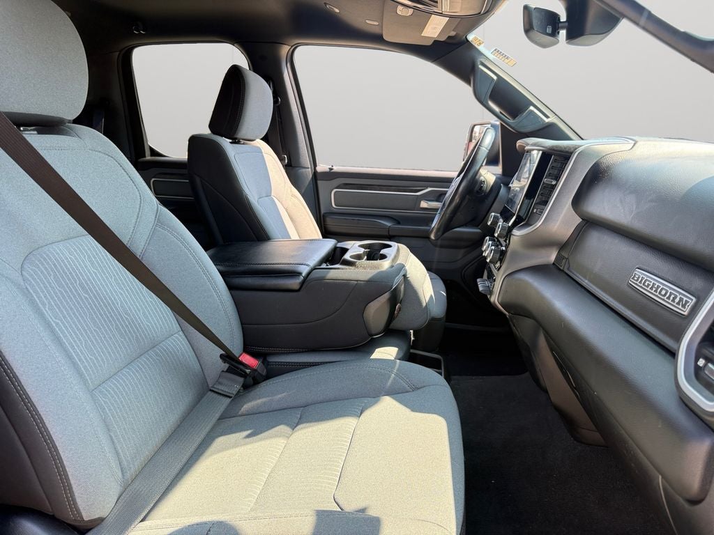 2022 RAM 1500 Big Horn Quad Cab 4x4 6'4' Box
