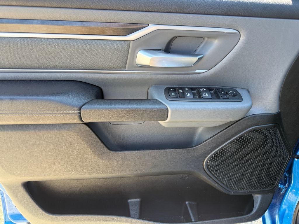 2022 RAM 1500 Big Horn Quad Cab 4x4 6'4' Box