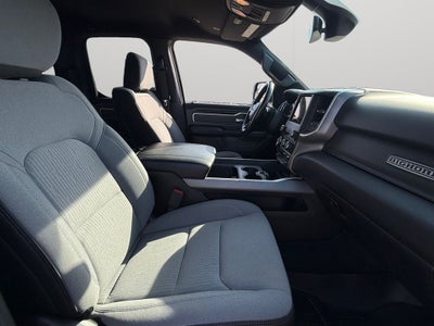 2021 RAM 1500 Big Horn Quad Cab 4x4 6'4' Box