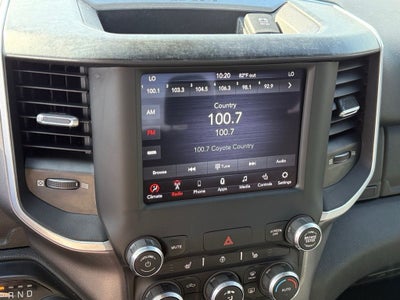 2021 RAM 1500 Big Horn Quad Cab 4x4 6'4' Box