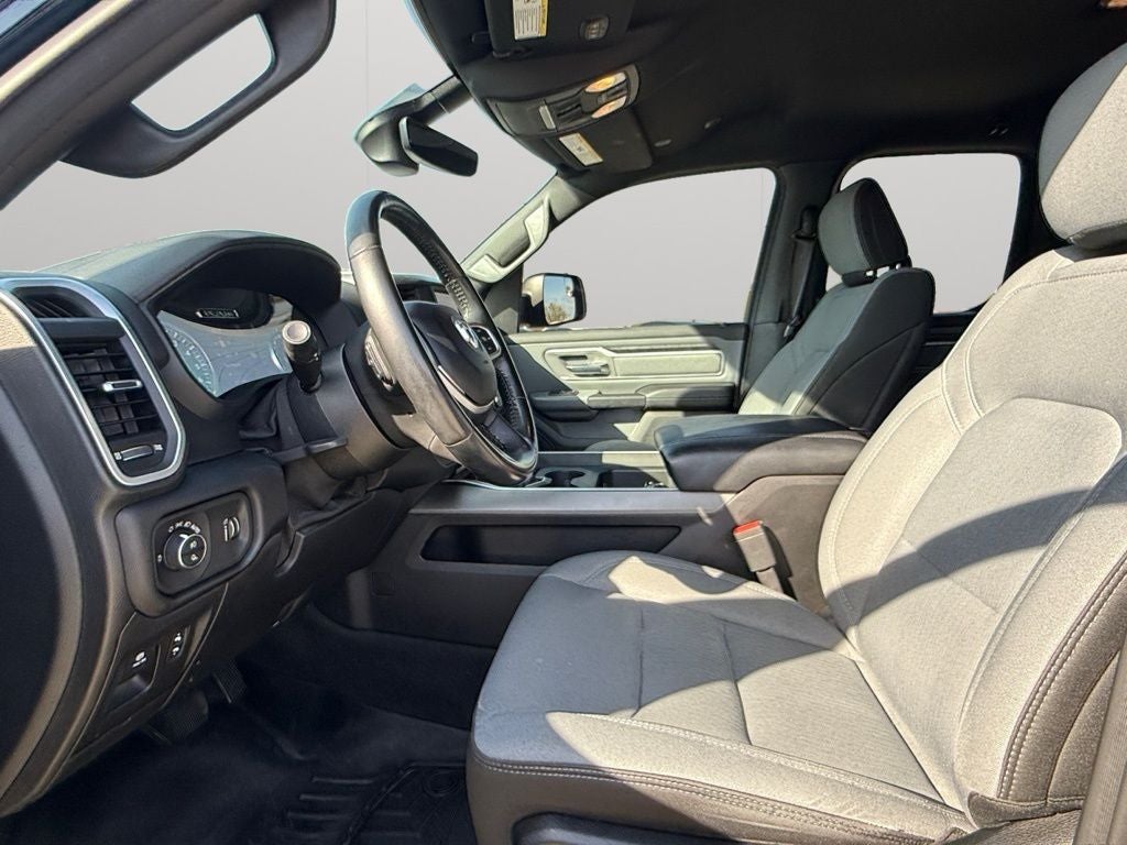 2021 RAM 1500 Big Horn Quad Cab 4x4 6'4' Box