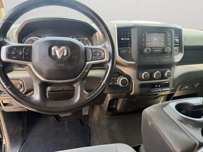 2020 RAM 1500 Big Horn Quad Cab 4x4 6'4' Box