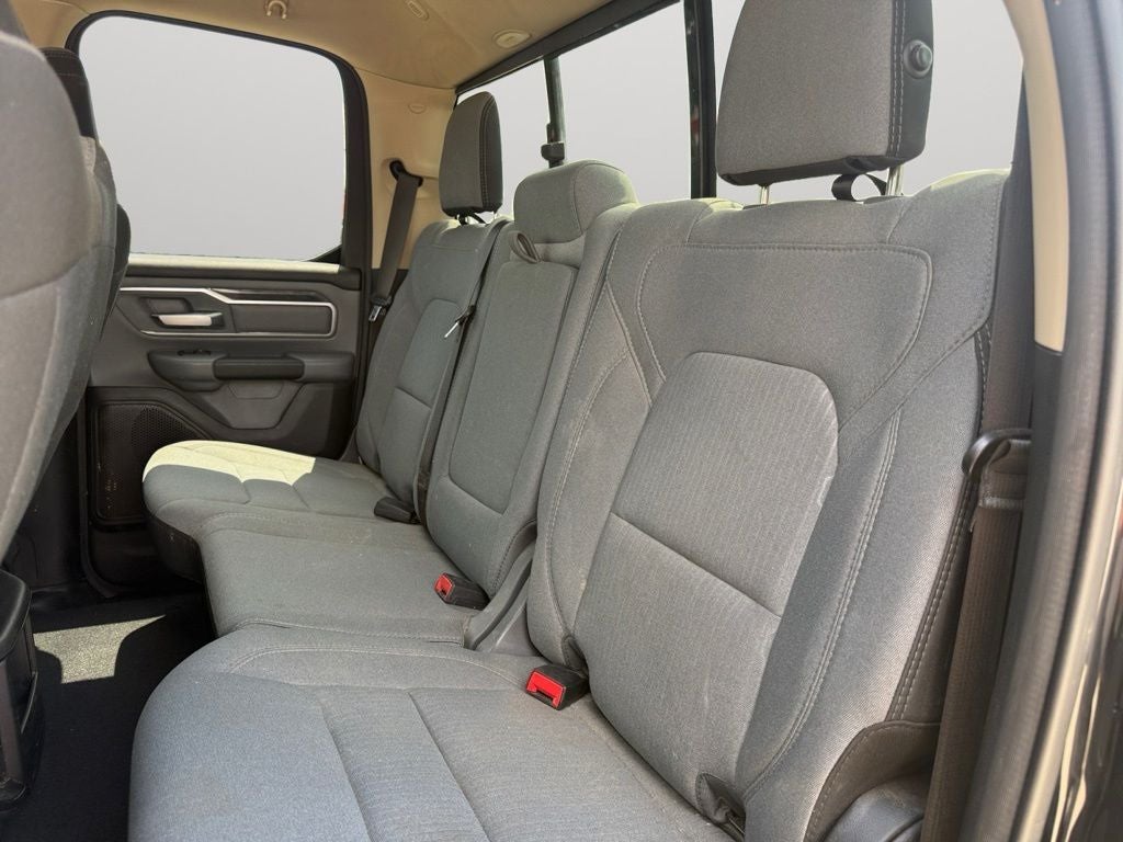 2020 RAM 1500 Big Horn Quad Cab 4x4 6'4' Box