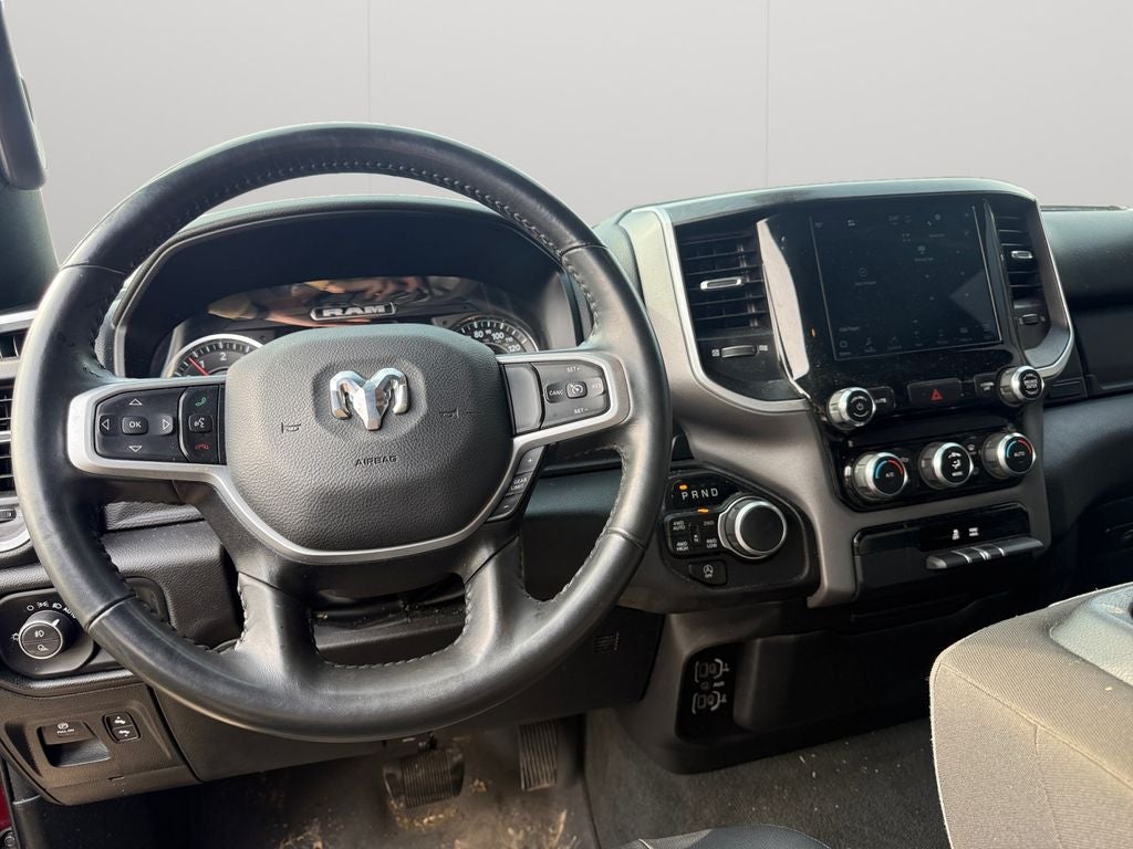 2022 RAM 1500 Big Horn Quad Cab 4x4 6'4' Box