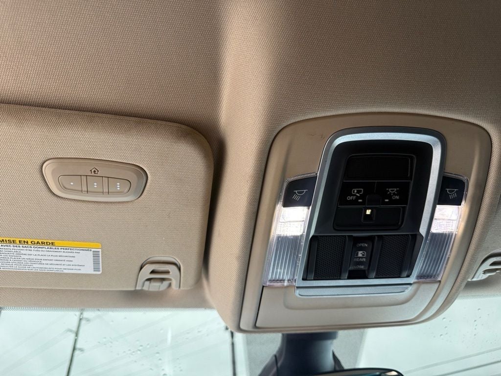 2020 RAM 1500 Laramie Quad Cab 4x4 6'4' Box