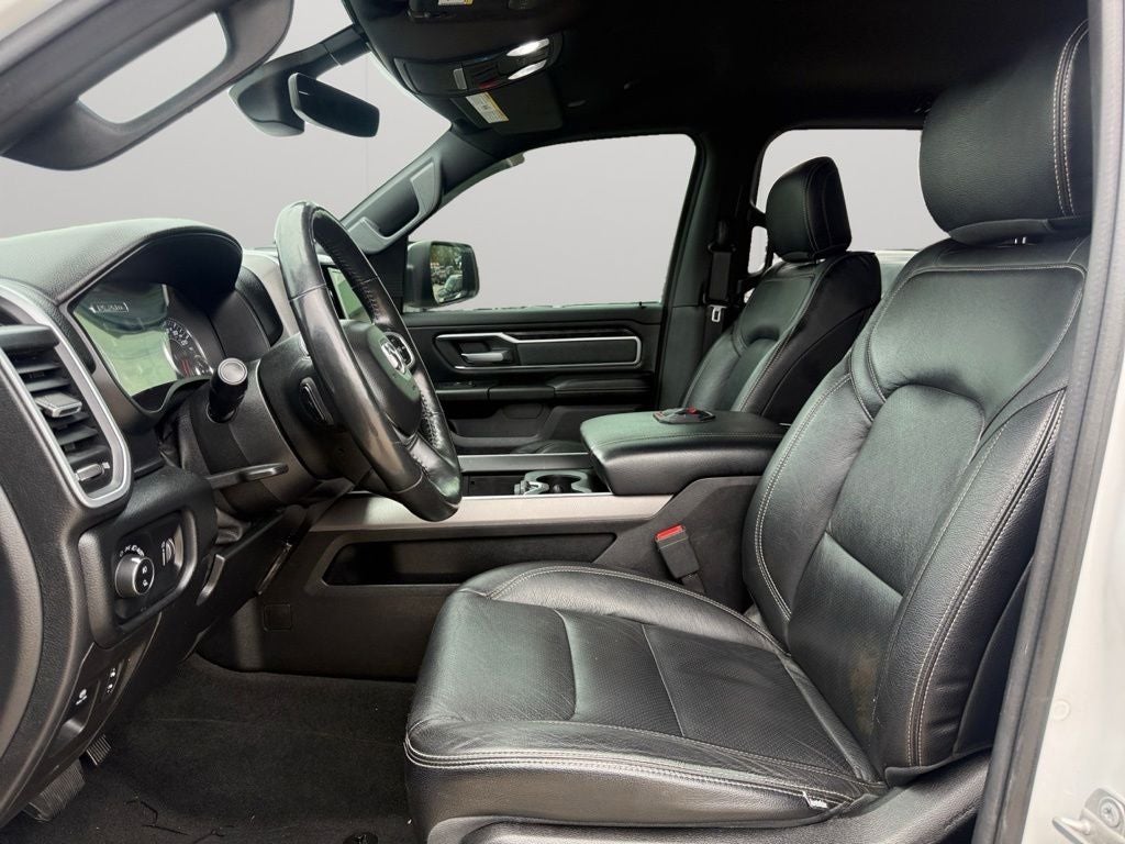 2020 RAM 1500 Big Horn Crew Cab 4x4 5'7' Box