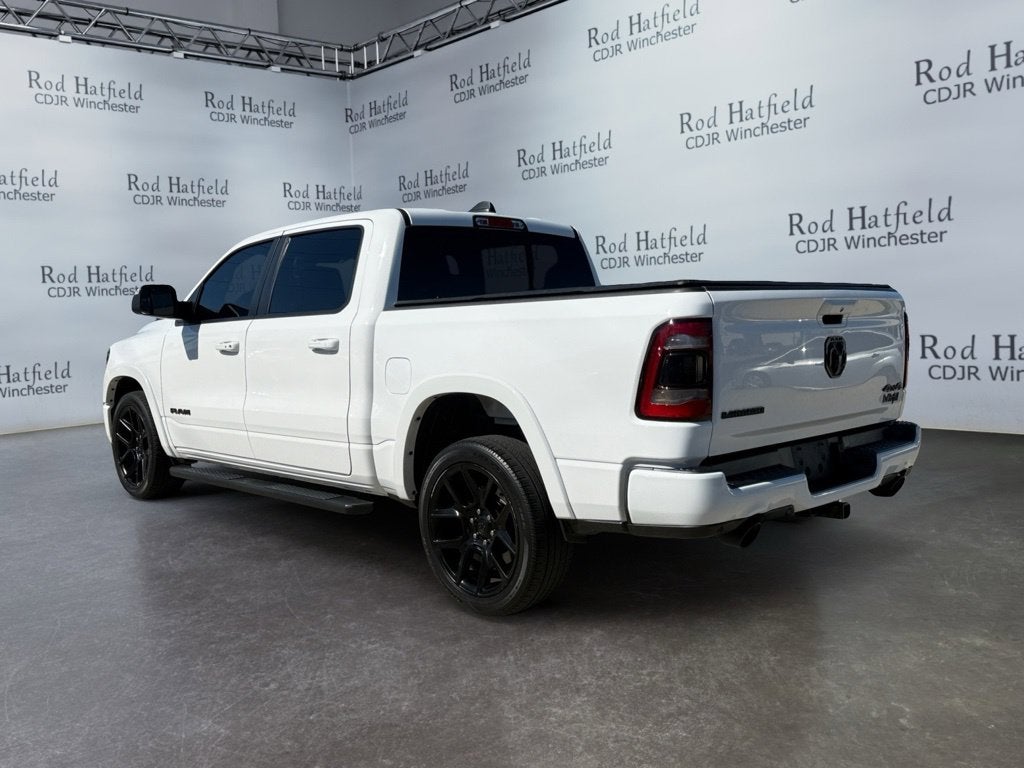 2020 RAM 1500 Laramie Crew Cab 4x4 5'7' Box