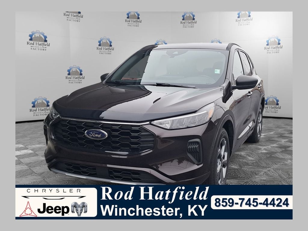 2023 Ford Escape ST-Line AWD's photo