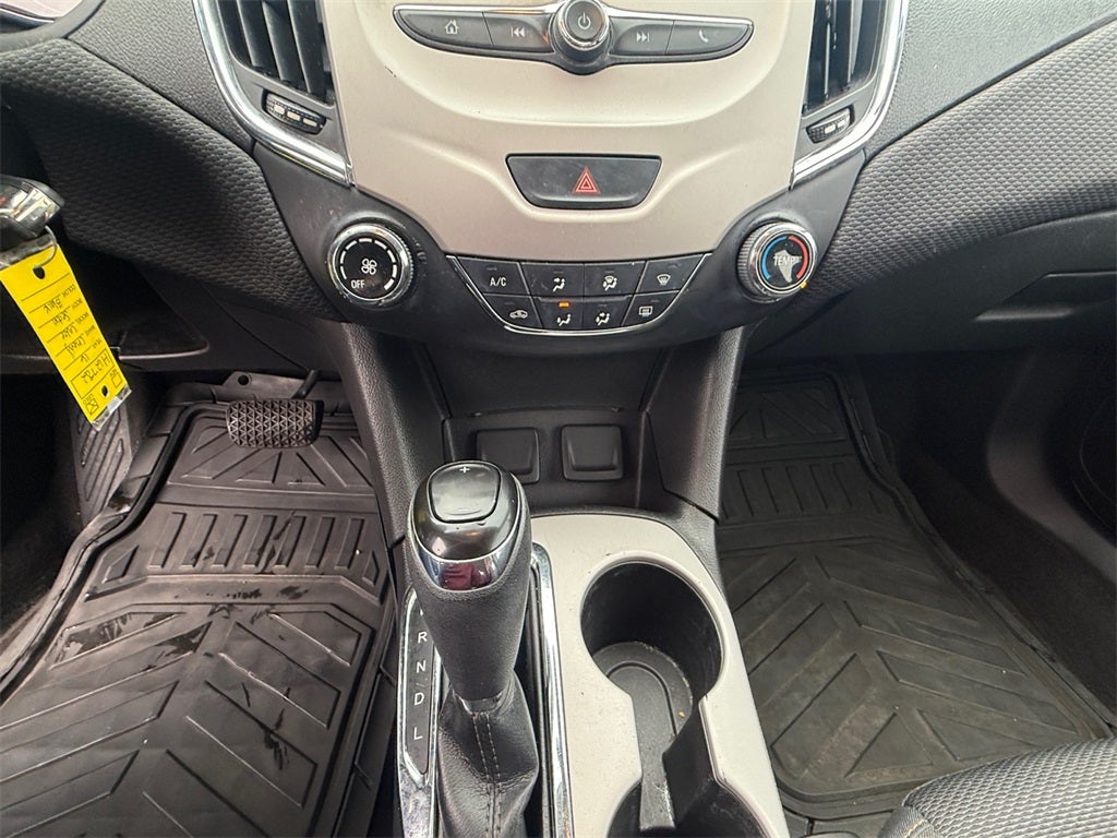 2016 Chevrolet Cruze LS Auto