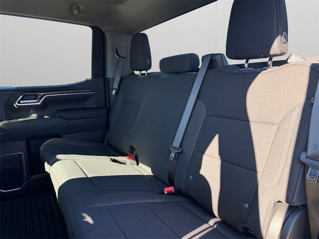 2024 Chevrolet Silverado 1500 4WD Crew Cab Short Bed LT with 2FL