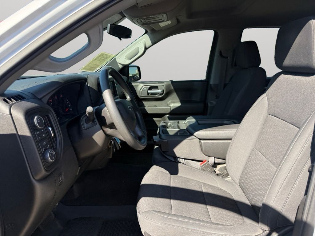 2021 Chevrolet Silverado 1500 4WD Crew Cab Short Bed Custom