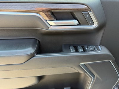 2023 Chevrolet Silverado 1500 4WD Crew Cab Short Bed RST