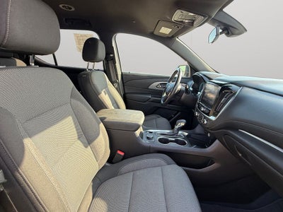 2022 Chevrolet Traverse AWD LT Cloth