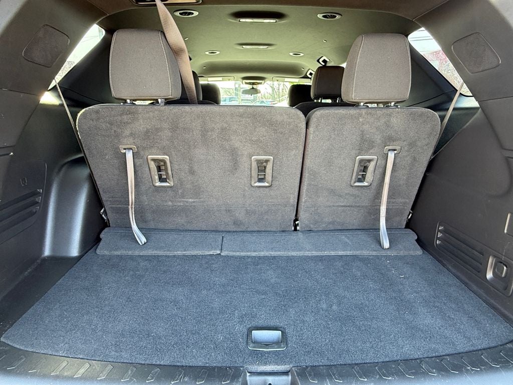 2022 Chevrolet Traverse AWD LT Cloth