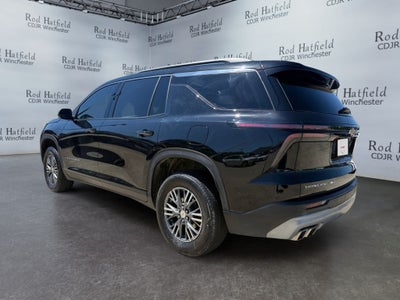 2025 Chevrolet Traverse LT