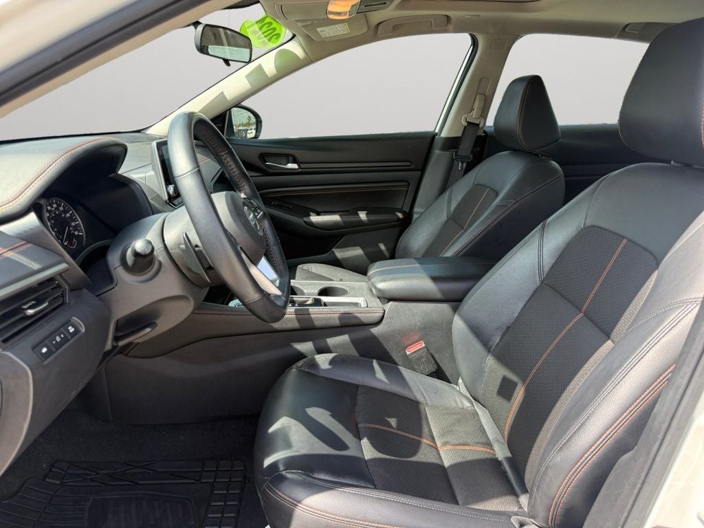 2021 Nissan Altima 2.0 SR