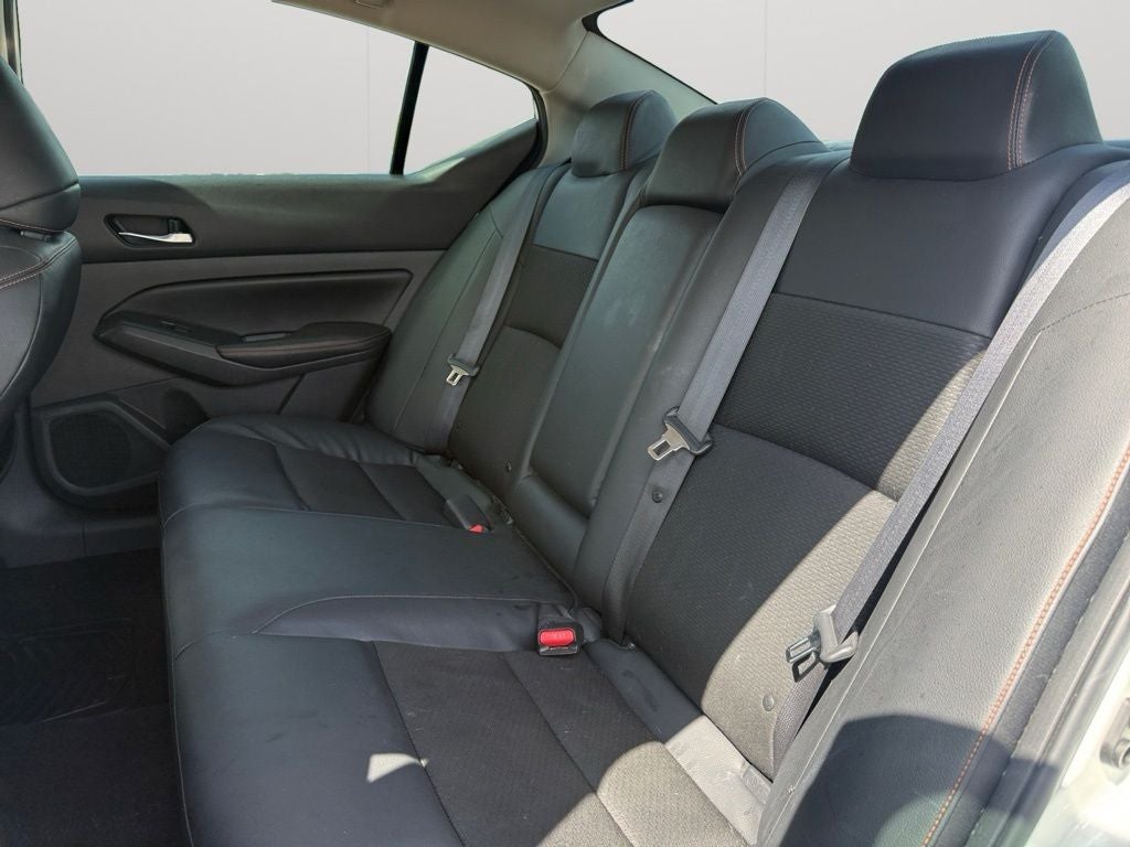 2021 Nissan Altima 2.0 SR