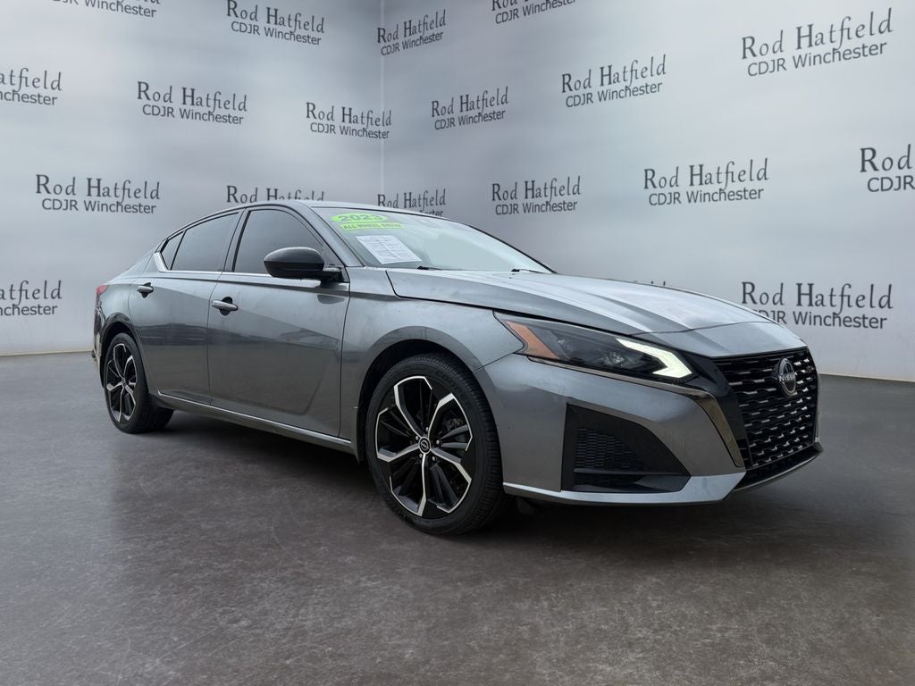 2023 Nissan Altima SR Intelligent AWD