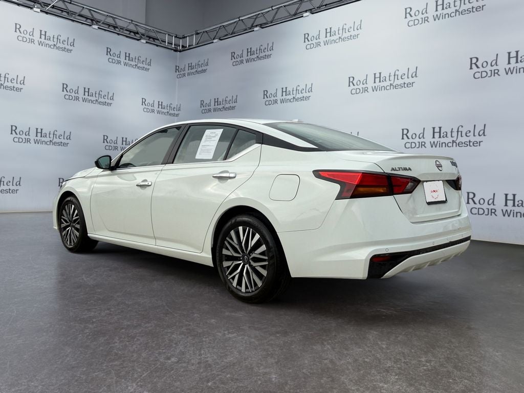 2025 Nissan Altima SV FWD