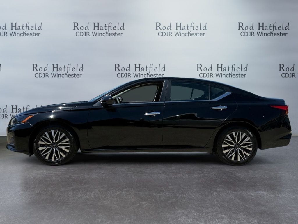 2023 Nissan Altima SV FWD